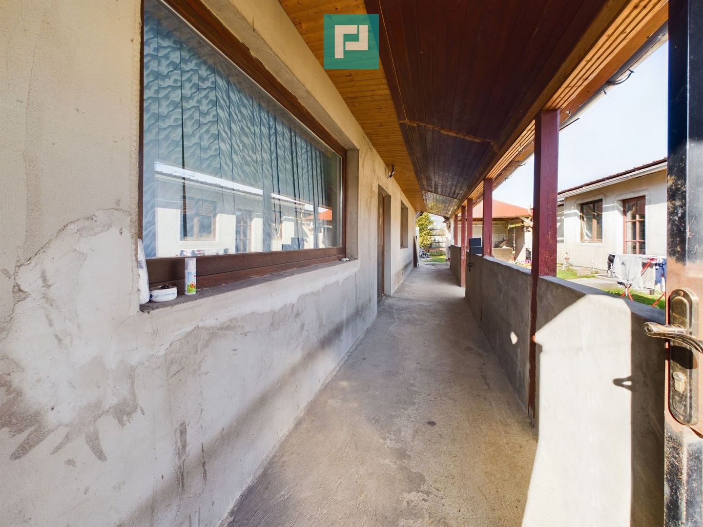 Casă în Șeitin - Poză 3