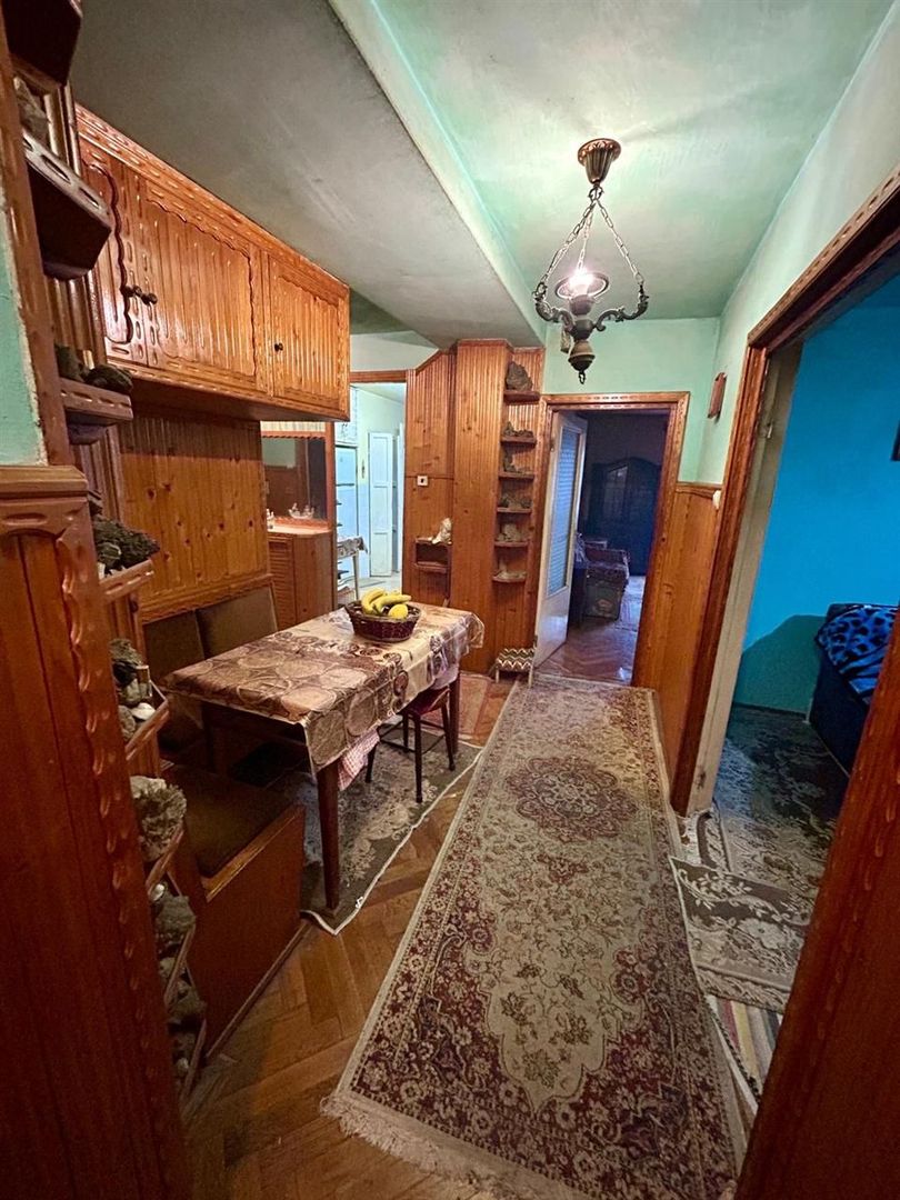 APARTAMENT 4 CAMERE ULTRACENTRAL - Poză 7