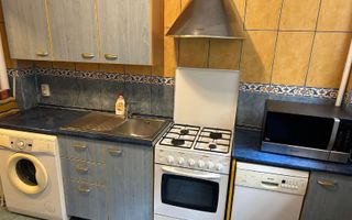 Apartament spatios, trei camere, Vatra Luminoasa - Poză 6