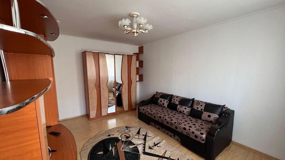 AP. 2 CAMERE GIURGIULUI, LOC PARCARE, BUCATARIE INCHISA, MOBILAT - Poză 1