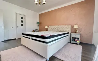 Casă înșiruita 4 camere | Panouri solare + Baterie de stocare - Poză 20