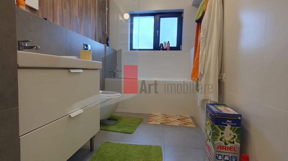 Vila de inchiriat Tunari - Nicolae Iorga - Poză 9