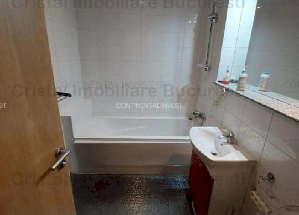 Vanzare Duplex 5 camere complex New Town, centrala propie, view - Poză 5