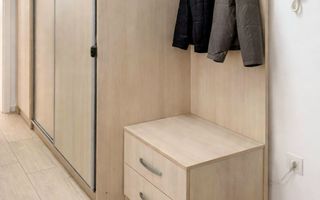 Apartament cu trei camere - locatie TOP , zona CORESI - Poză 4