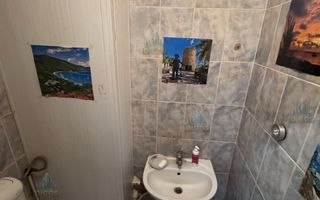 Apartament 3 camere de vânzare – Zona Centrală - Poză 14