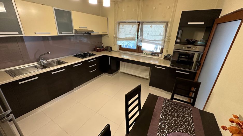 Casa individuala cu garaj  în spate la IKEA - Poză 15