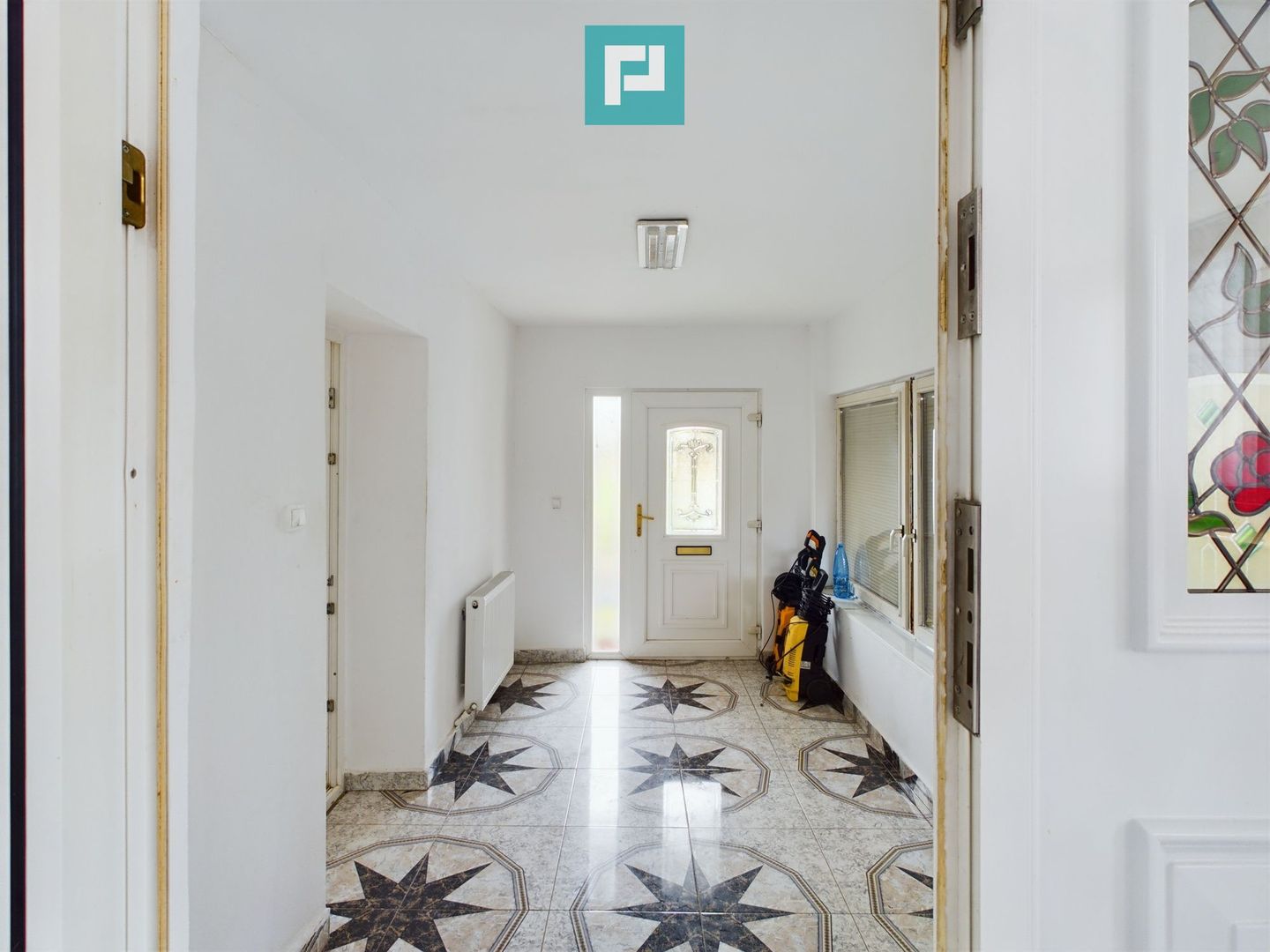 Proprietate imobiliară cu potențial extraordinar! - Poză 8