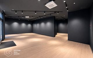 Oportunitate!Spatiu comercial central, 160mp, 5 camere, centrala proprie,parcare - Poză 2