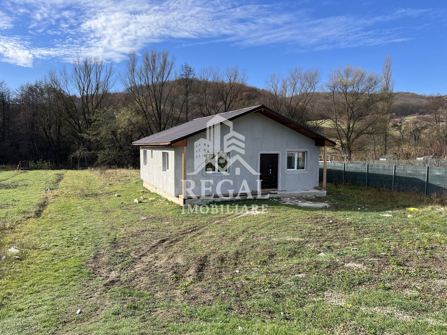 Casă de vânzare în Popești – ideală pentru liniște și aer curat - Poză 2