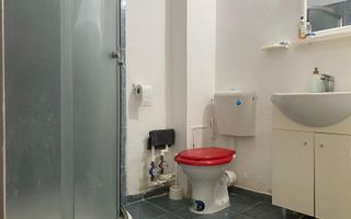 Oportunitate rară de investiție! Bloc cu 100 de garsoniere –Târgoviște - Poză 6