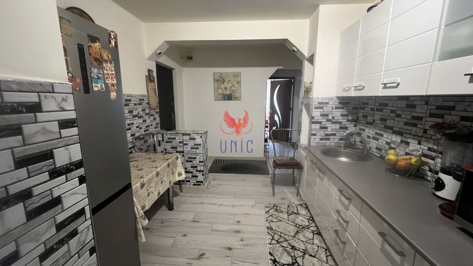 Apartament 3 camere George Enescu Str.Fagaras - Poză 2