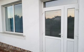 Spațiu comercial de închiriat, 36 mp utili, comuna Țuțora, județul Iași - Poză 1