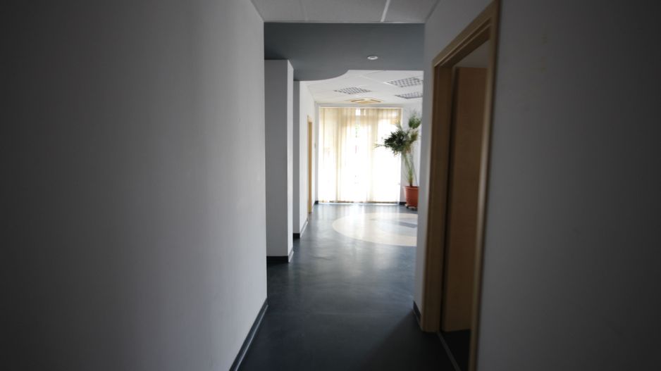 Cladire de birouri, SAD, parcare prorpie, clinica medicala - Poză 12