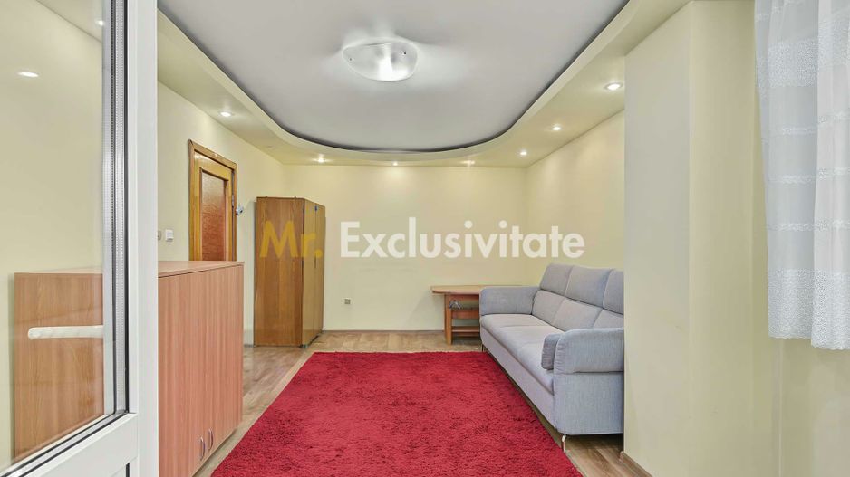 Apartament 3 camere decomandat, et 1, zona Jumbo! - Poză 1
