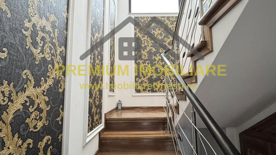 Vila la 13 km de Onesti - Poză 23