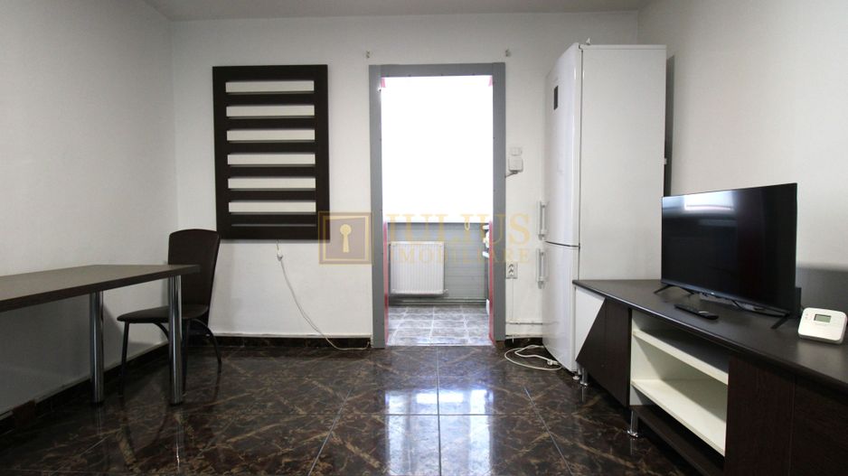 Apartament cu 2 camere in zona Aradului - Poză 2