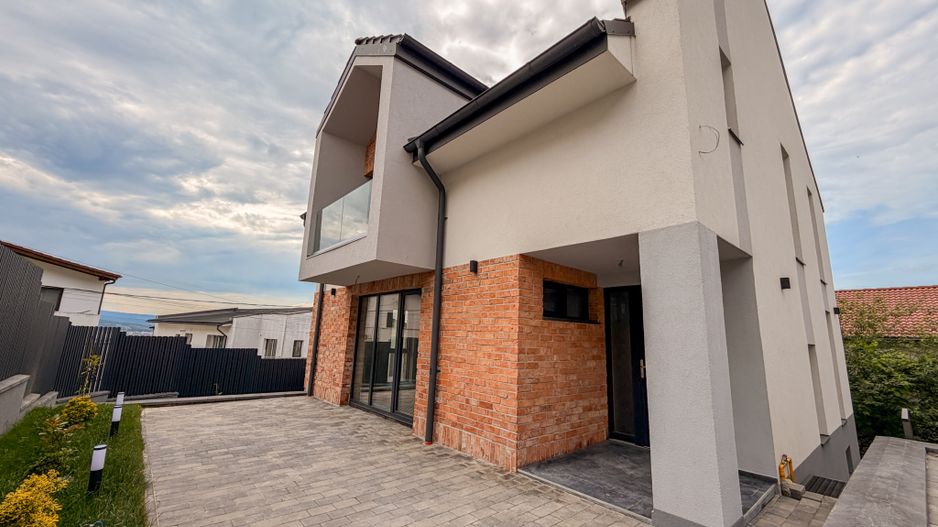 Case Premium de Vânzare – Strada Narciselor, Florești - Poză 12