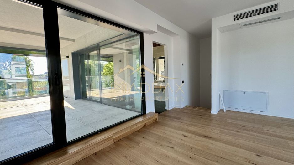 Vila cu 5 camere  *366mp* / Curte privată + piscina*315mp*/ Pipera - Lake View - Poză 50