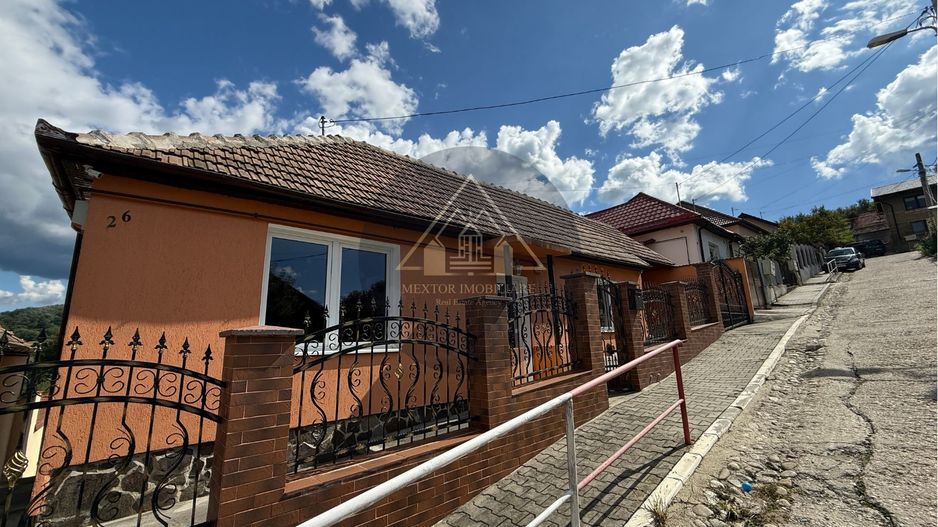 Casa de 3 camere, Medias. - Poză 5