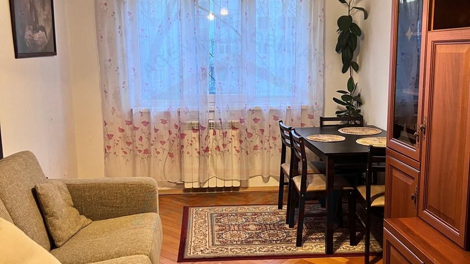 🏛️De închiriat 2 camere, Micro 20, 1.550 Ron/luna - Poză 2