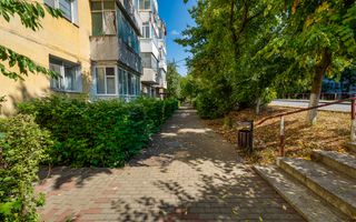 3 camere decomandat, etaj 1, două balcoane - Poză 1