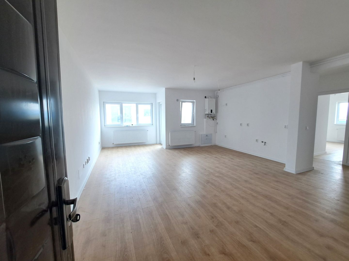 Apartament Sibiu - 3 dormitoare, 2 bai - Poză 1