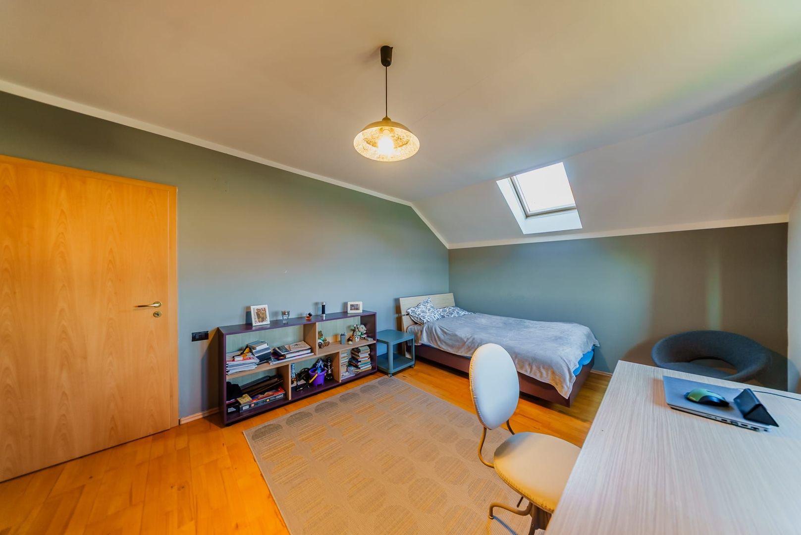 Vila 5 camere, gata de mutare, teren 700 mp, strada privata- Gradiste - Poză 19