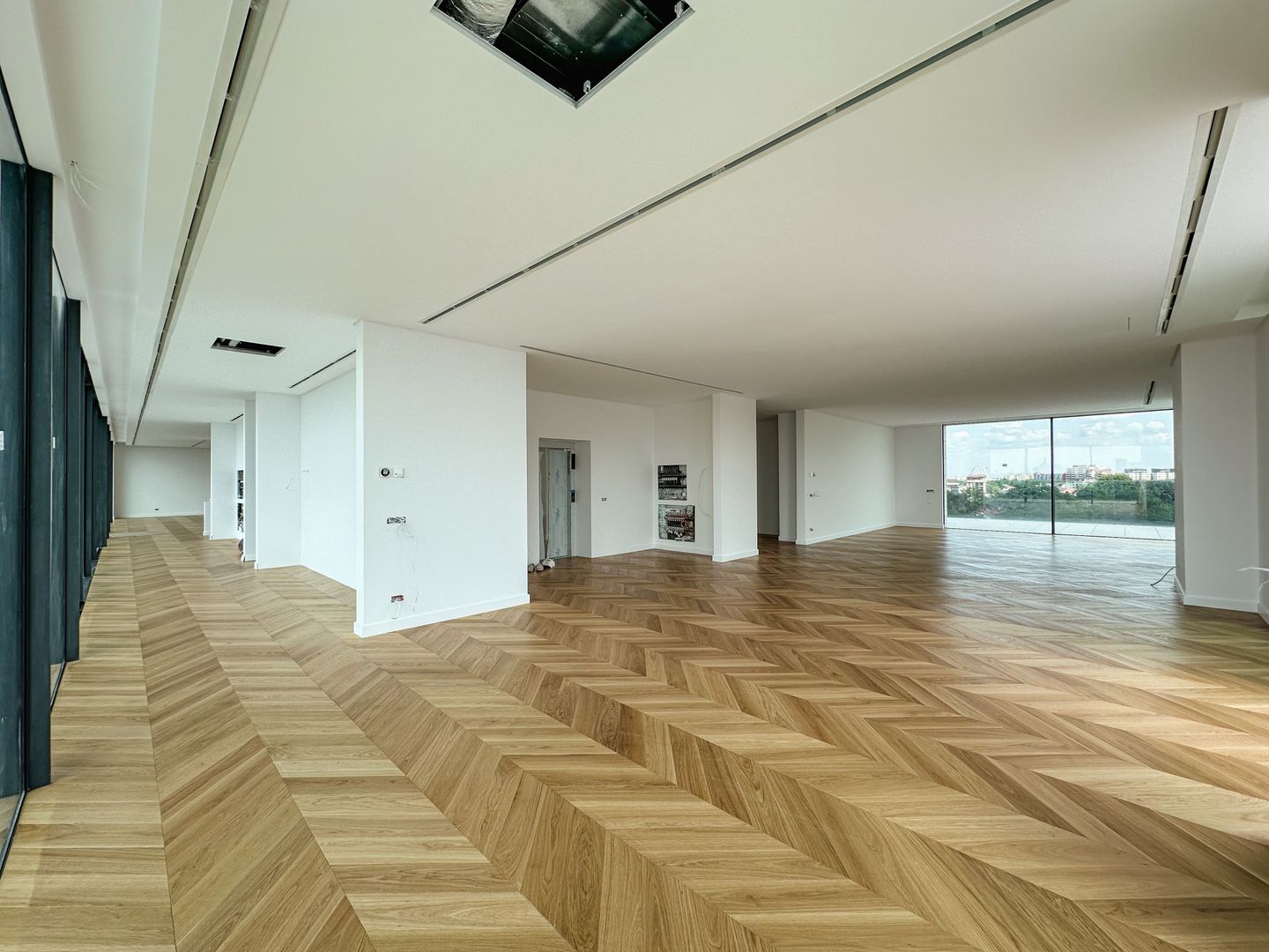 Duplex penthouse Rahmaninov 1000 mp utili si terasa panoramica 400 mp - Poză 12