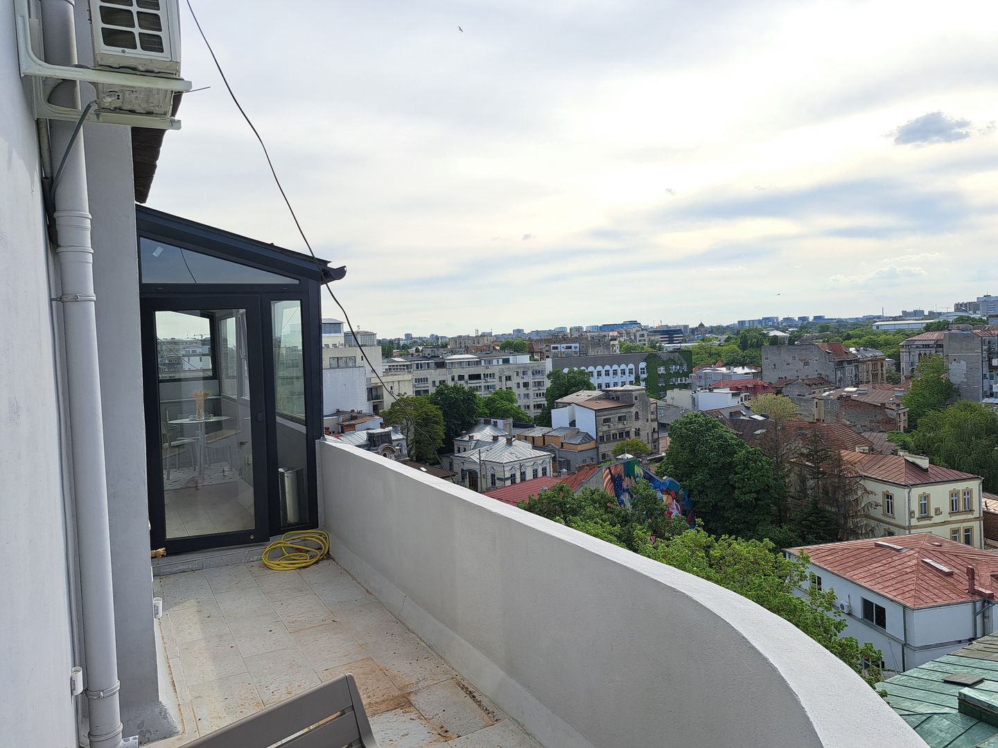 Apartament cu 2 camere + terasa priveliste minunata - parc Cismigiu - Poză 19