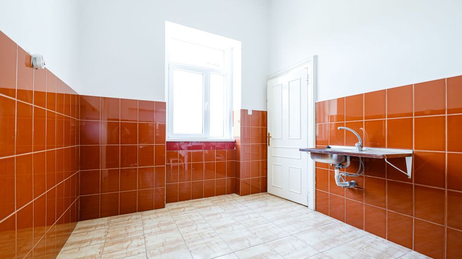 INCHIRIAT - Spatiu birou cu terasa proprie | P-ta Maria | Curte & Depozitare - Poză 7