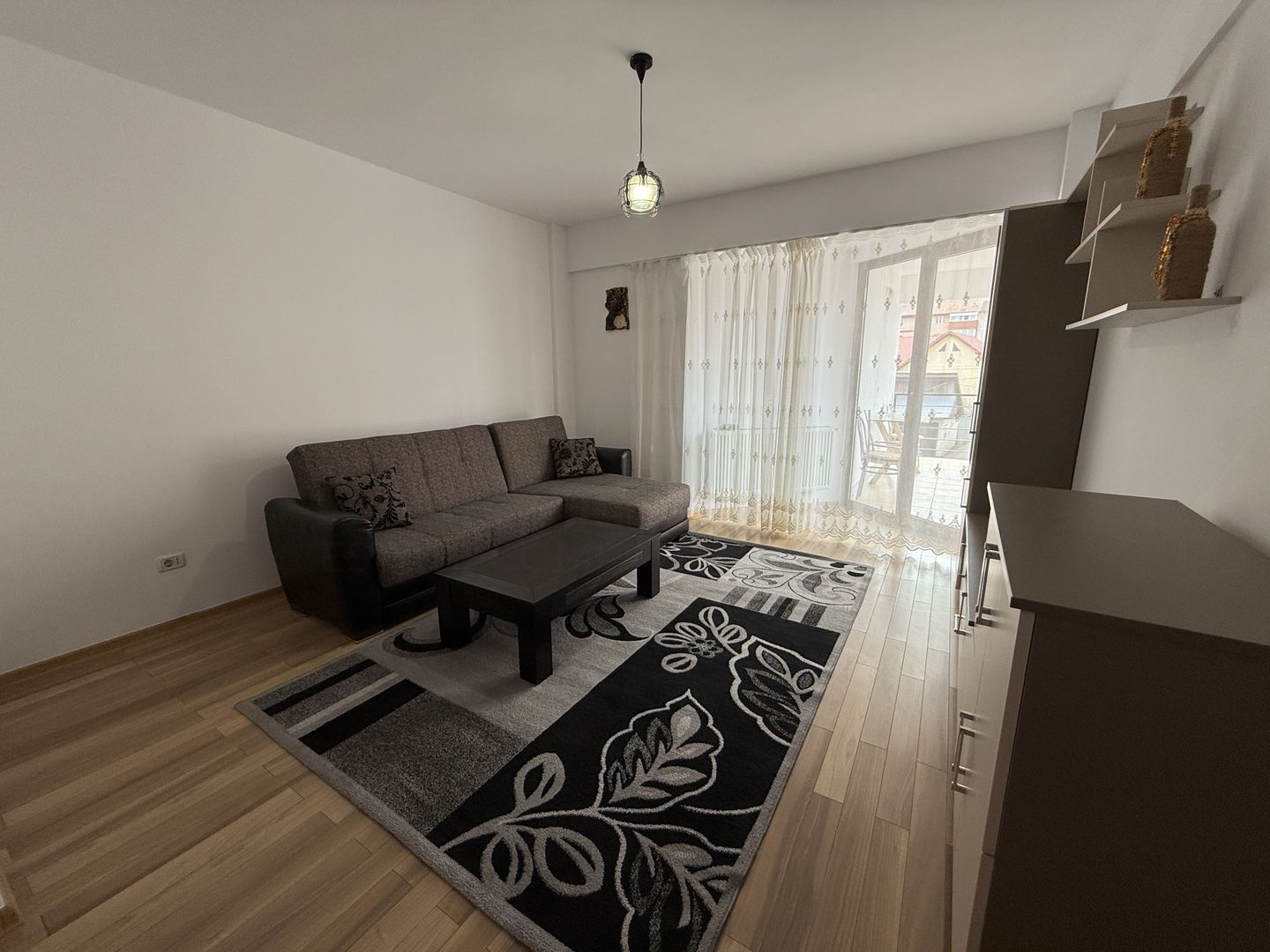 APARTAMENT 2 CAMERE | ETAJ 1 | TERASA - Poză 4