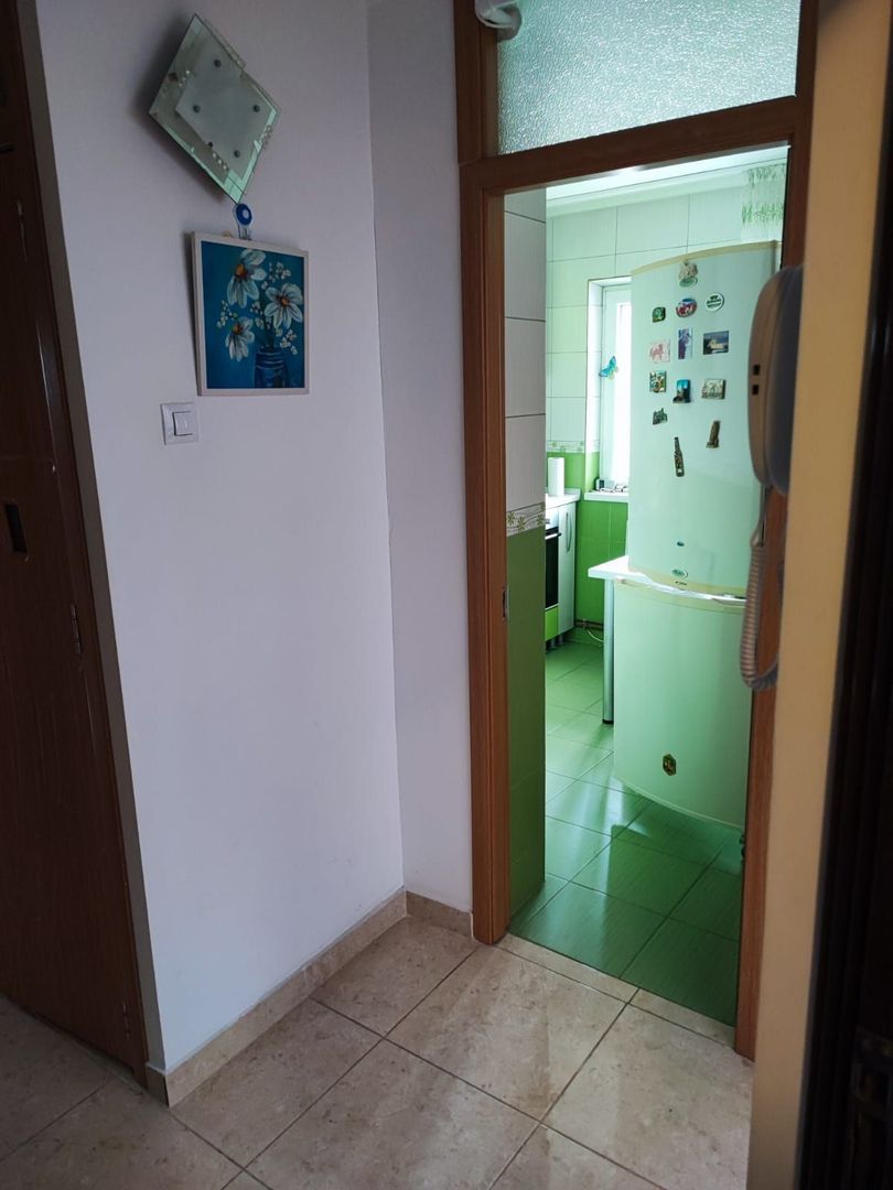 VANZARE 3 CAMERE | CENTRALA PROPRIE | 2 BAI | ZONA MARGELELOR - Poză 7