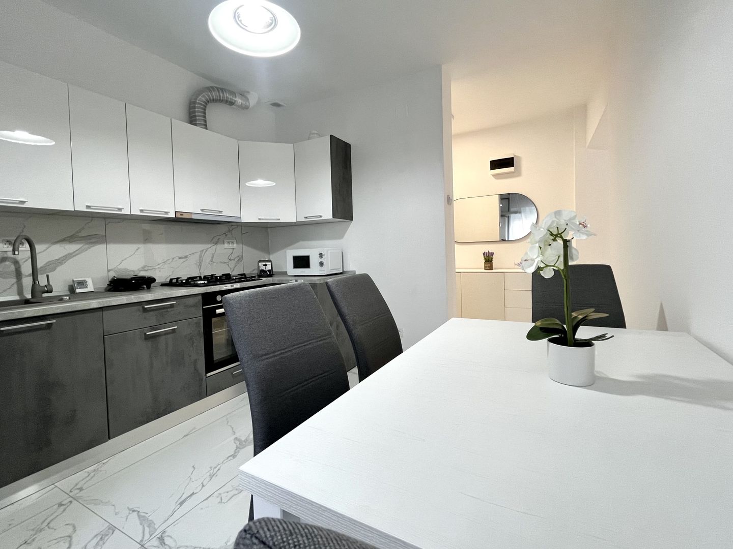 Apartament 4 camere, renovat integral, in zona Aradului- Iulius Mall - Poză 5