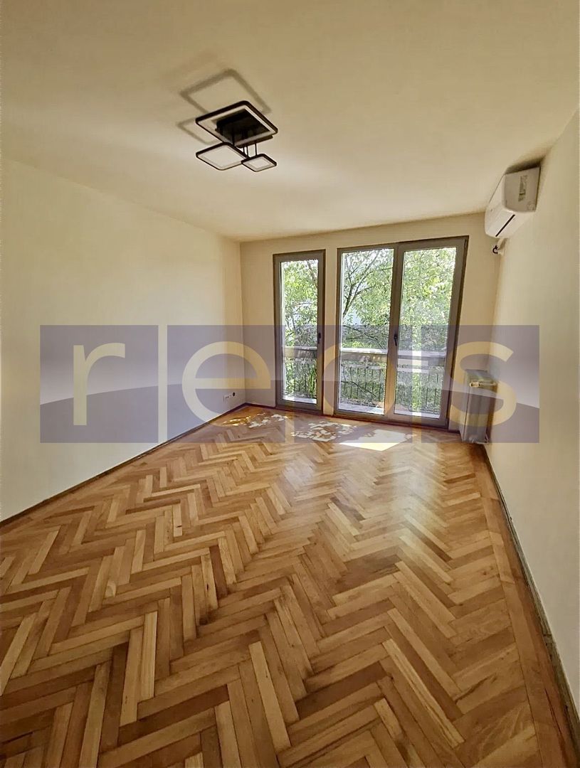 VÂNZARE 3 CAMERE | ZONA TITAN | BLOC REABILITAT - Poză 1