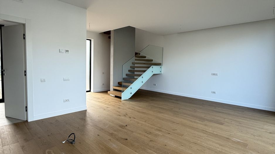 Vila de tip Urban Villa 02 in faza 1 in Amber Forest - Poză 7