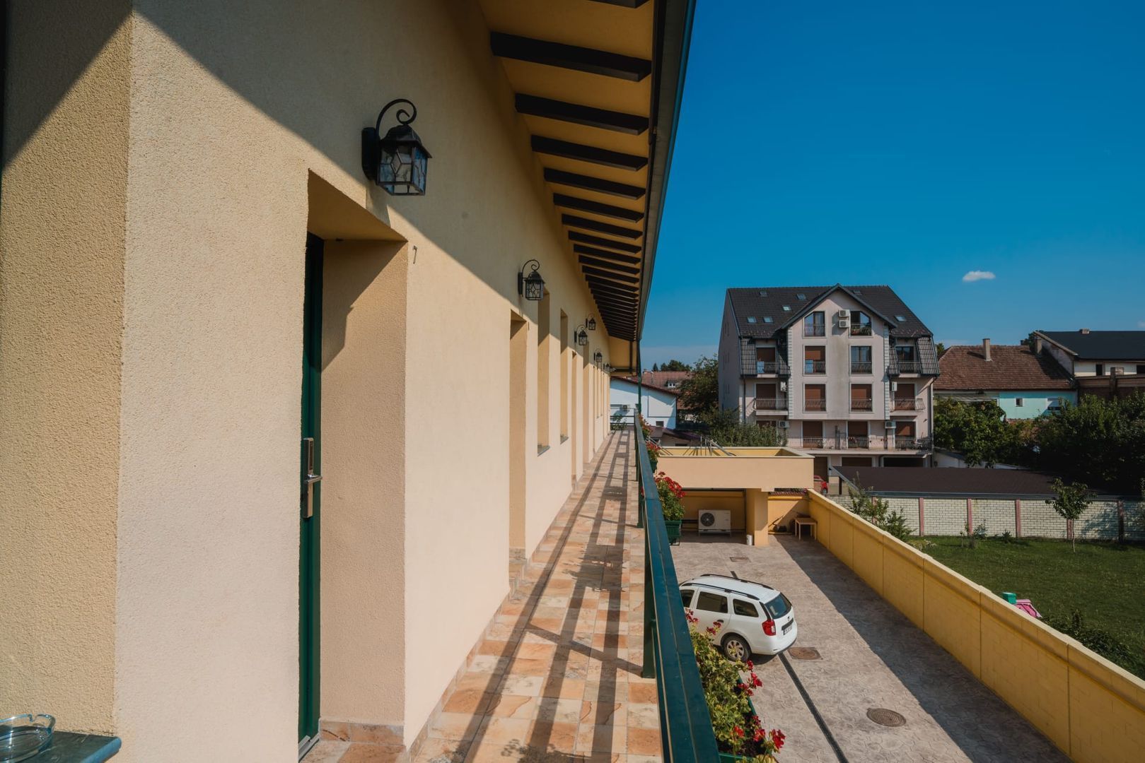 Business la cheie - Proprietate tip pensiune cu rating 9,8/10 Booking - Poză 12