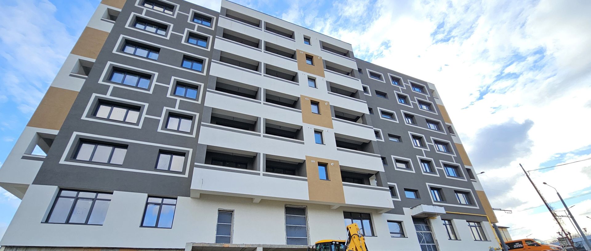 APARTAMENT NOU - 1 camera, ETAJ 6, BLOC NOU - zona CARTIER; - Poză 1