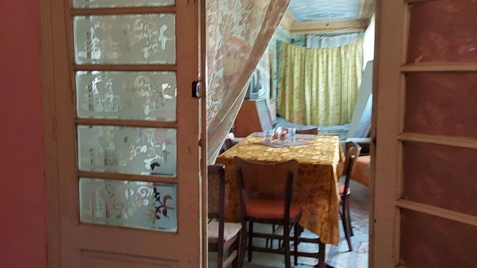 CASĂ IABLANIȚA  7 CAMERE \JUD. CS - Poză 10