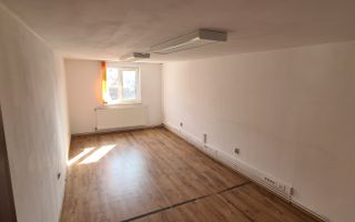 Spațiu birouri 68 mp utili 4 camere hol acces si balcon Bvd Victoriei - Poză 2