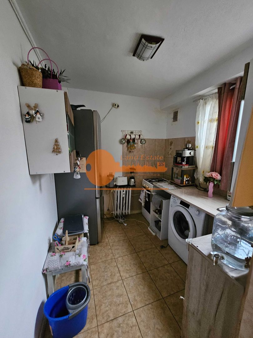 Vanzare 2 camere ( 6 minute metrou ) - Poză 21