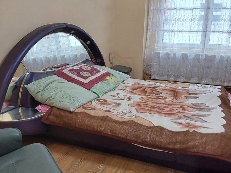 CASĂ ÎN CARANSEBEȘ \ ZONĂ CENTRALĂ / 150mp utili /DISPONIBILĂ IMEDIAT - Poză 1