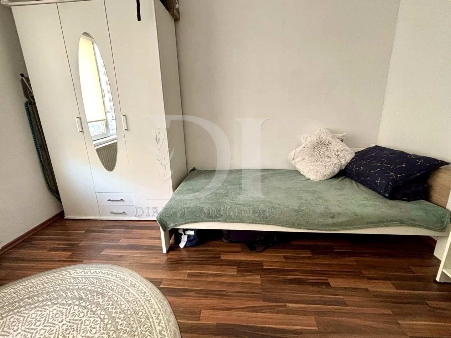 Apartament trei camere / Parcare / Zona Florilor - Poză 7