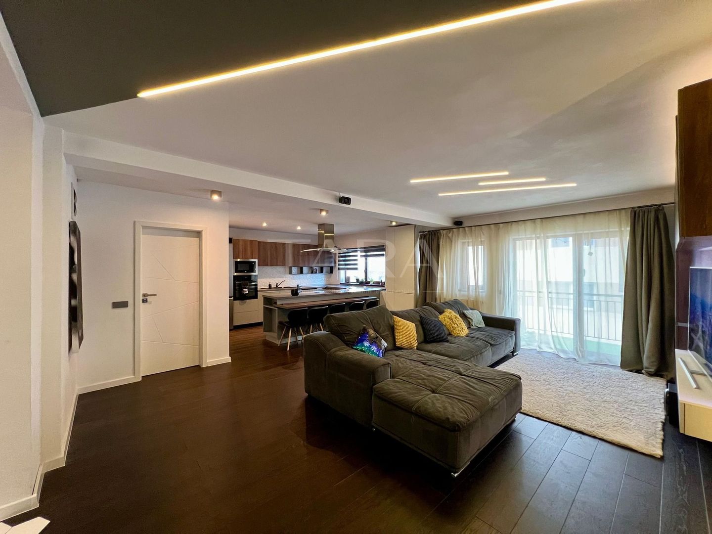 Apartament premium cu 3 camere în Cartier Europa, Cluj-Napoca. - Poză 6