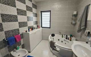 Casă P+1 modernă, complet echipată, cu teren mult, la Crasna - Poză 24