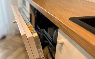 Apartament 2 camere lux de închiriat, central, bloc nou, loc parcare - Poză 9