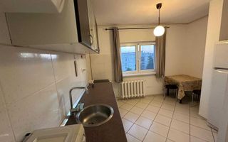 Garsoniera spațioasa – Mihail Sebastian - KAUFLAND - Poză 3