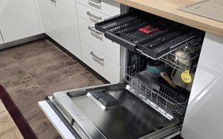 APARTAMENT DE ÎNCHIRIAT PREMIUM \4 CAMERE ÎN REȘIȚA \ZONA MICRO IV - Poză 4