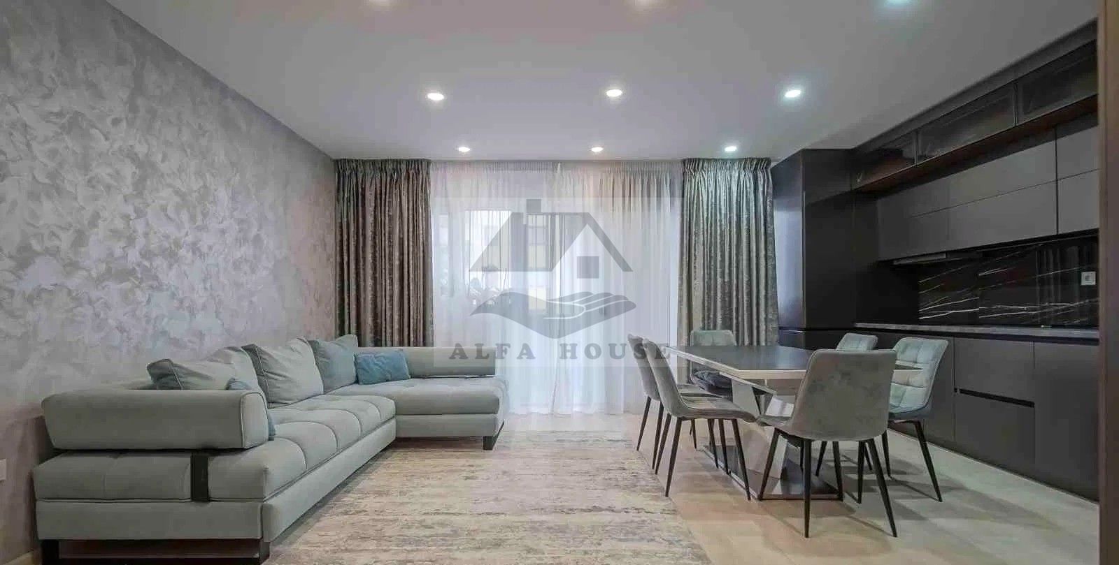 Apartament cu patru camere, Tractorul-Coresi , 116 mp+3 parcari - Poză 1