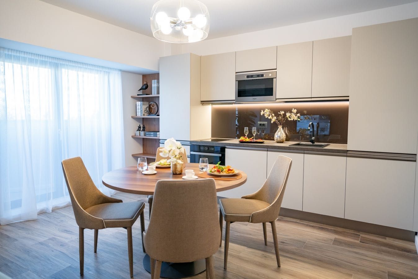 Bulevardul Unirii Apartament Termen Mediu - Poză 2