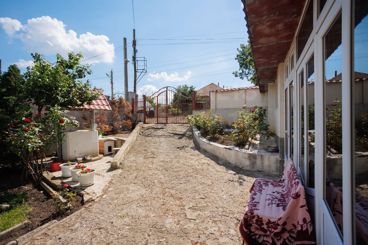 Vânzare, casă, 2 nivele, 4 camere, strada Ciocana Veche, Colonița - Poză 7
